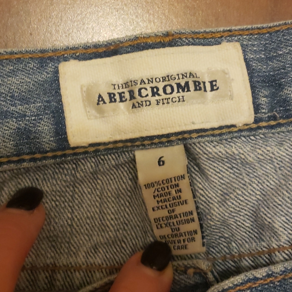 Jeans - Picture 2 of 6